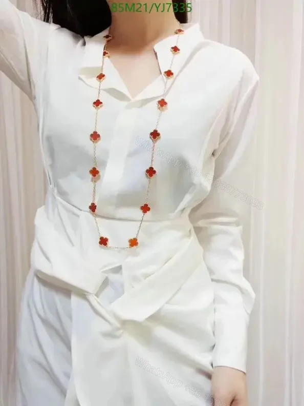 View 3 of Van Cleef & Arpels Replica Necklace YJ73355 with Vintage Alhambra 20 Motifs