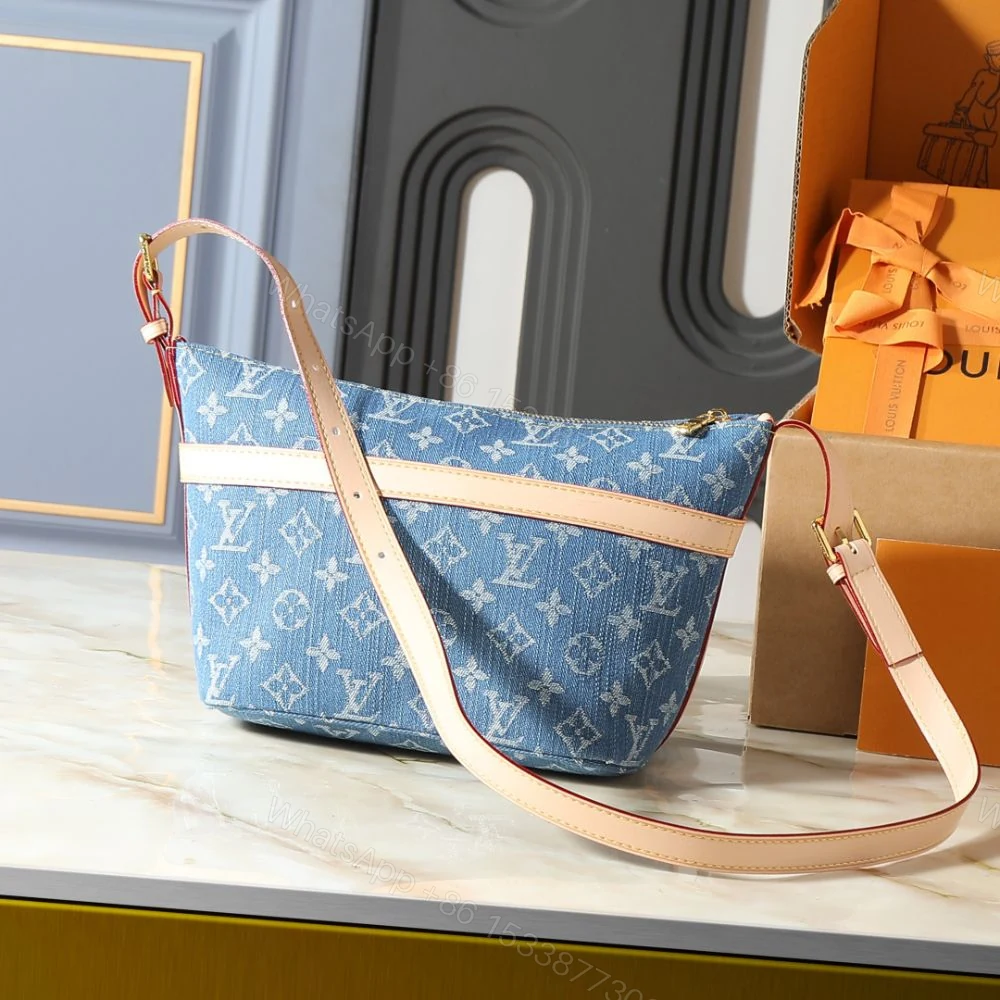 View 3 of Louis Vuitton Cruiser Toiletry Bag Blue Denim 22Cm M27945