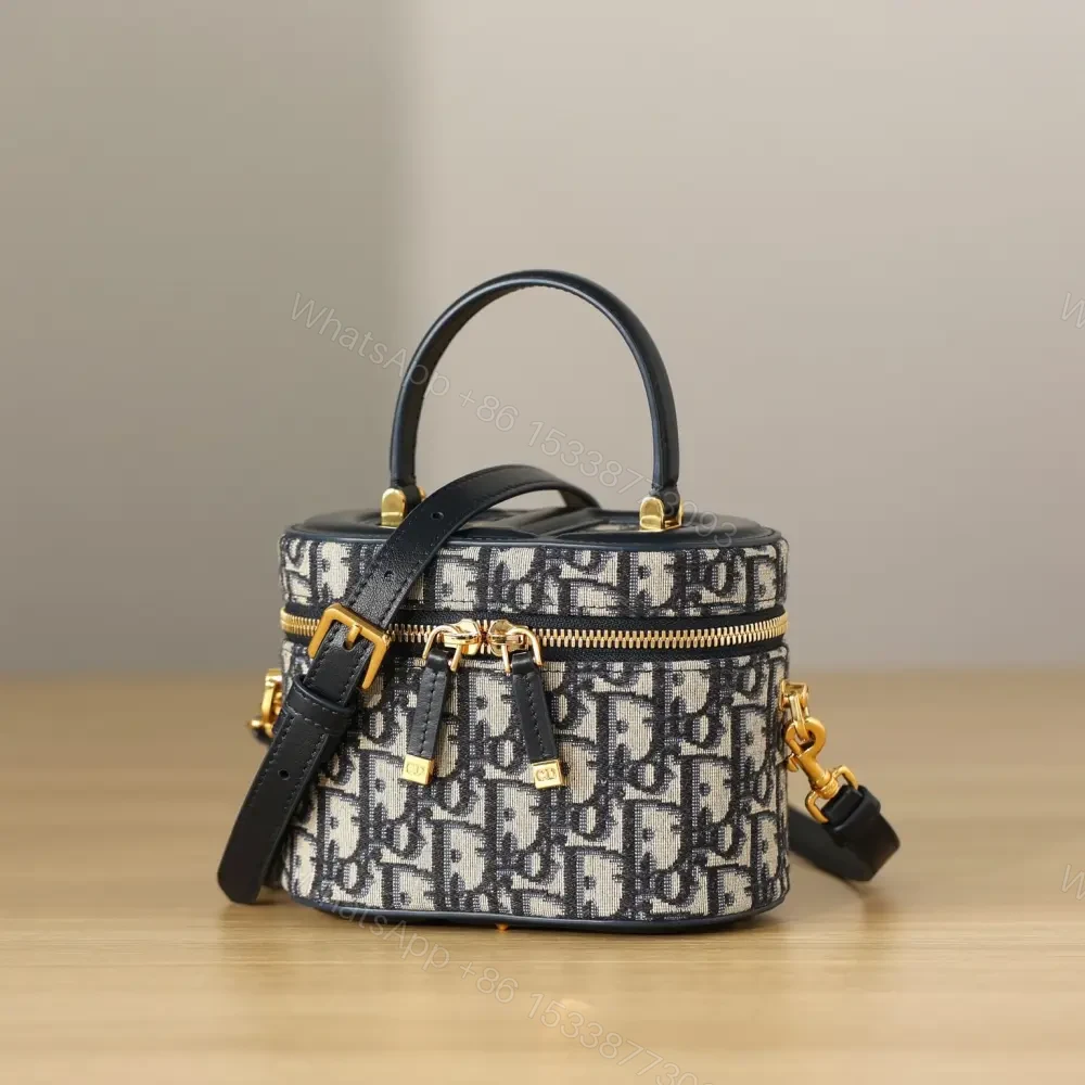 View 3 of 高仿Dior*SignatureVanity系列盒子包免檢版