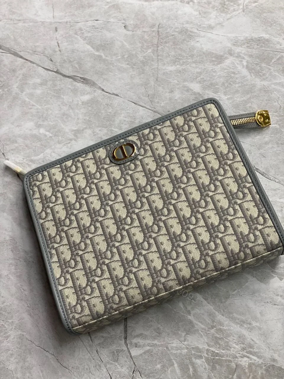 Dior pouch — view 1