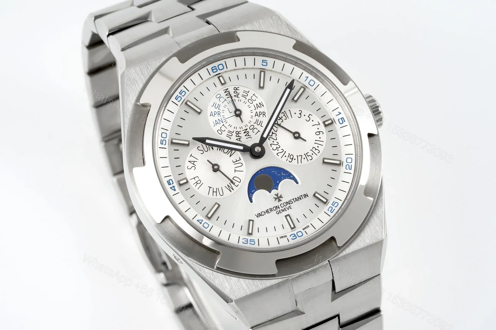 View 3 of GS Factory Vacheron Constantin Overseas Perpetual Calendar 4300V – Silver Dial, Stainless Steel Bracelet, Ultra-Thin Automatic Movement
