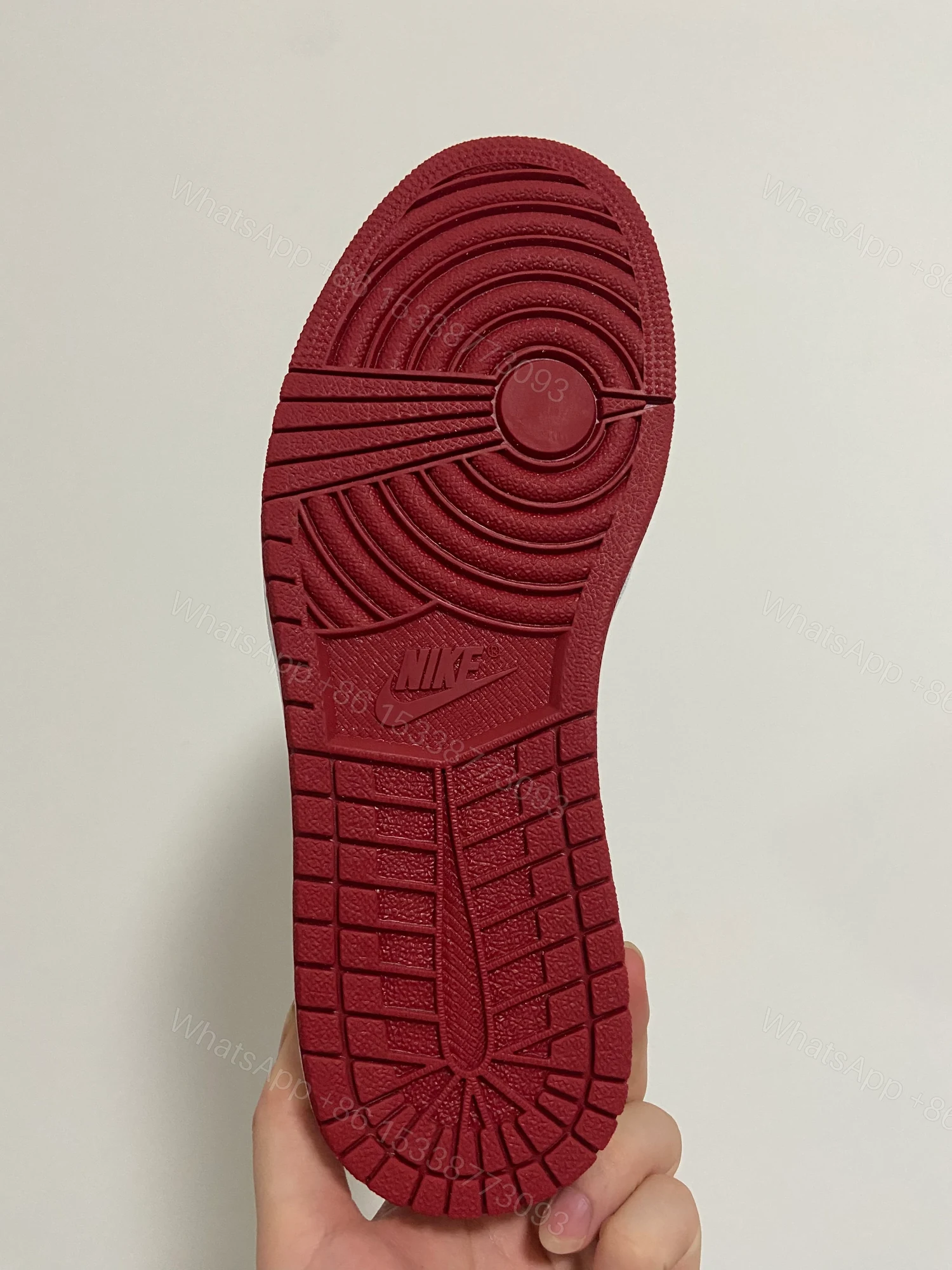 View 6 of Jordan 1 Retro High Bred Banned (2016)