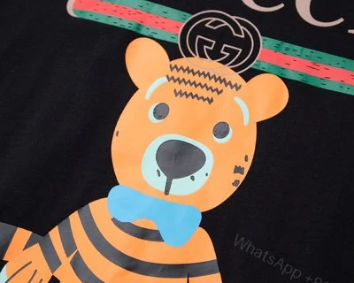 View 3 of Gucci T-Shirt – GC0026
