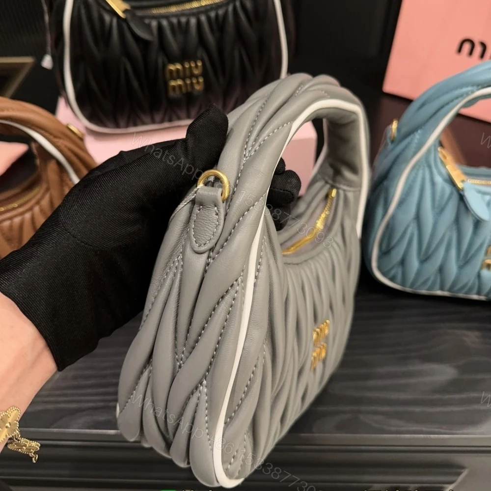 View 5 of MIUMIU WANDER MATELASSÉ BAG MARBLE GRAY AND WHITE 20CM 5BC125 2IBS F0RXG V OOF