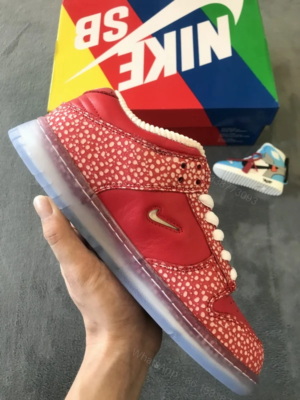 View 3 of Stingwater x Nike SB Dunk Low OG QS Magic Mushroom DH7650-600