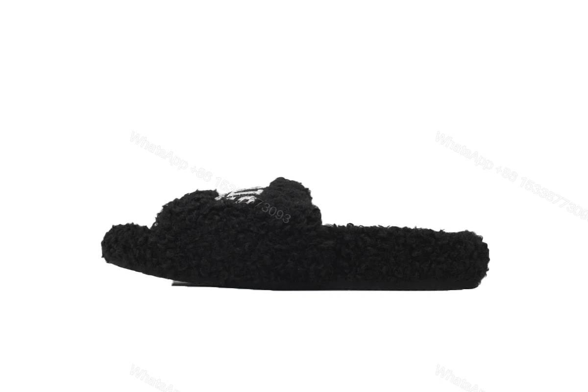Balenciaga Black And White Label outdoor slippers — view 2
