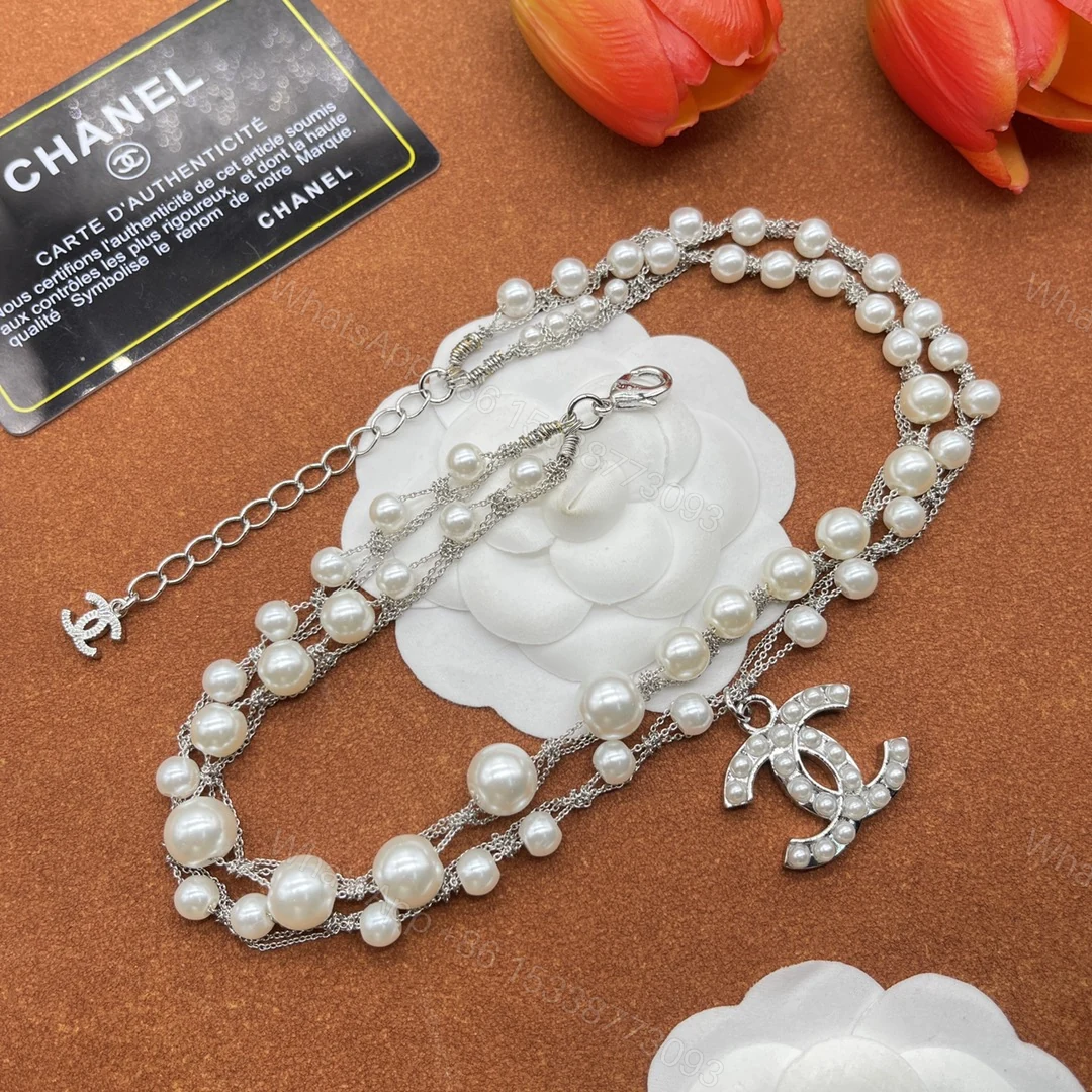 View 4 of EN – Lux Chanel Necklaces 030