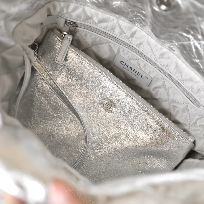 View 8 of 高仿Chanel*25C系列AS3980新款牛皮22Bag手袋中號免檢版