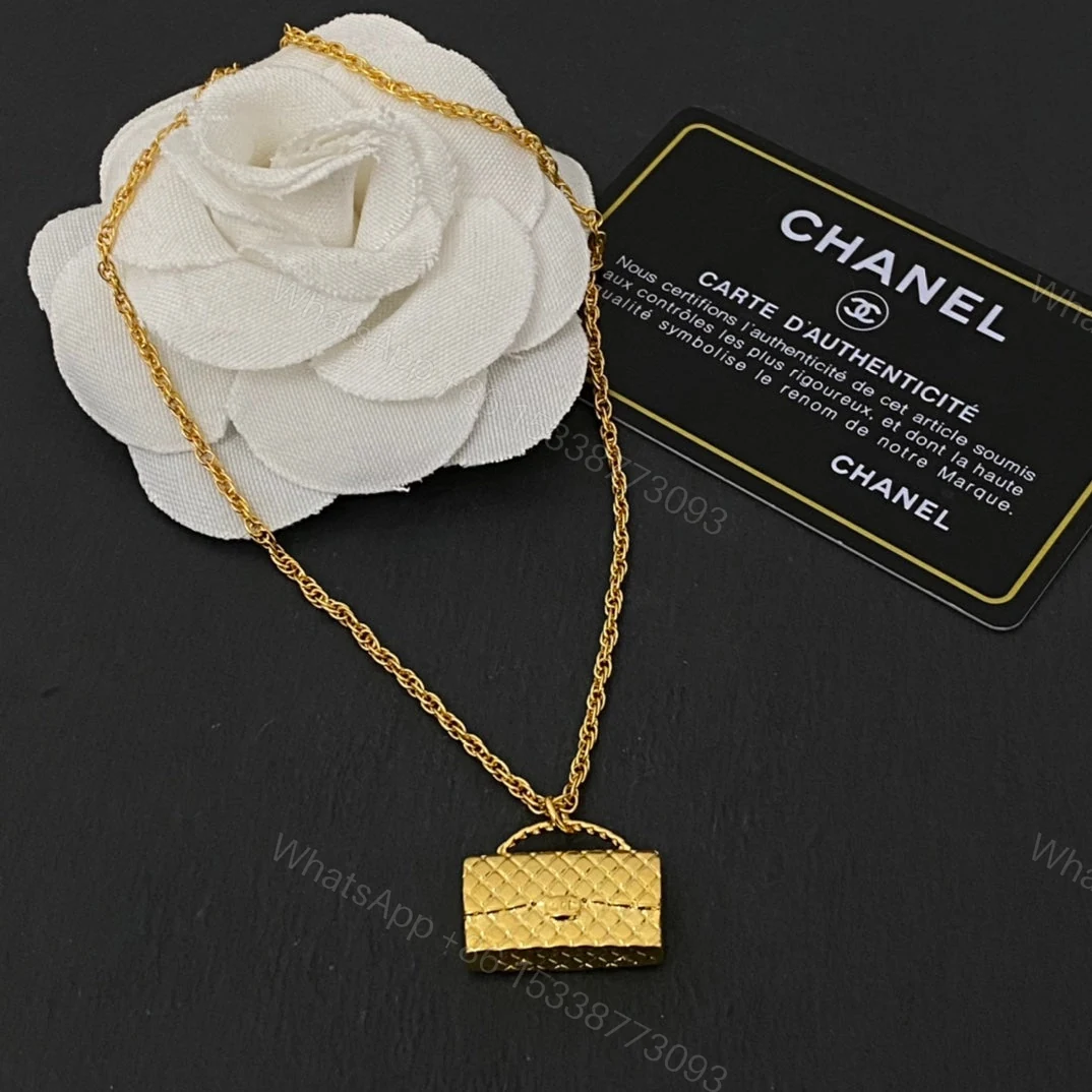 EN – Lux Necklace CHL015 — view 1
