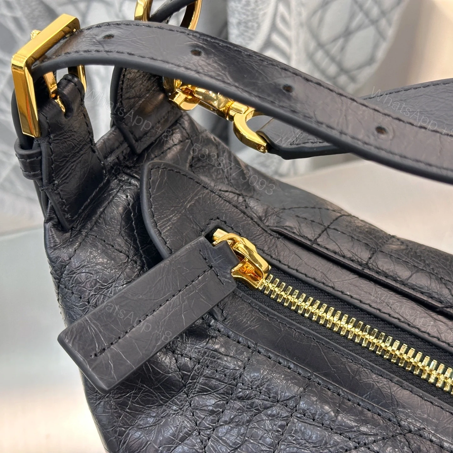 View 15 of 高仿Dior*D-Journey系列M2417M900牛皮革單肩包黑色中號免檢版