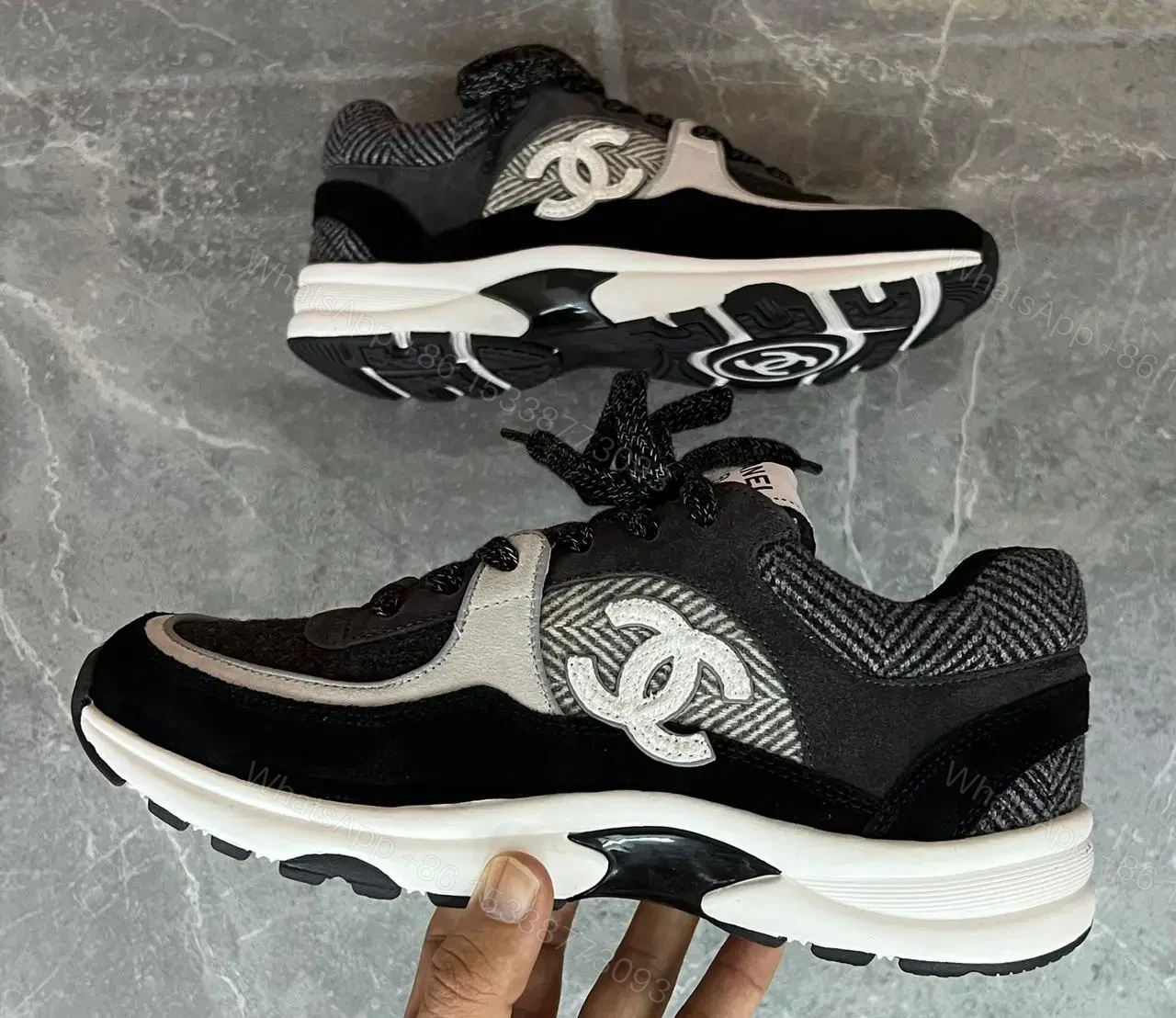 CHANEL — view 1