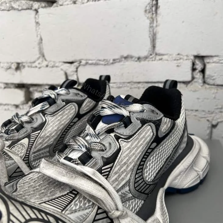 View 4 of BALENCIAGA MEN’S 3XL TRAINERS – BB217