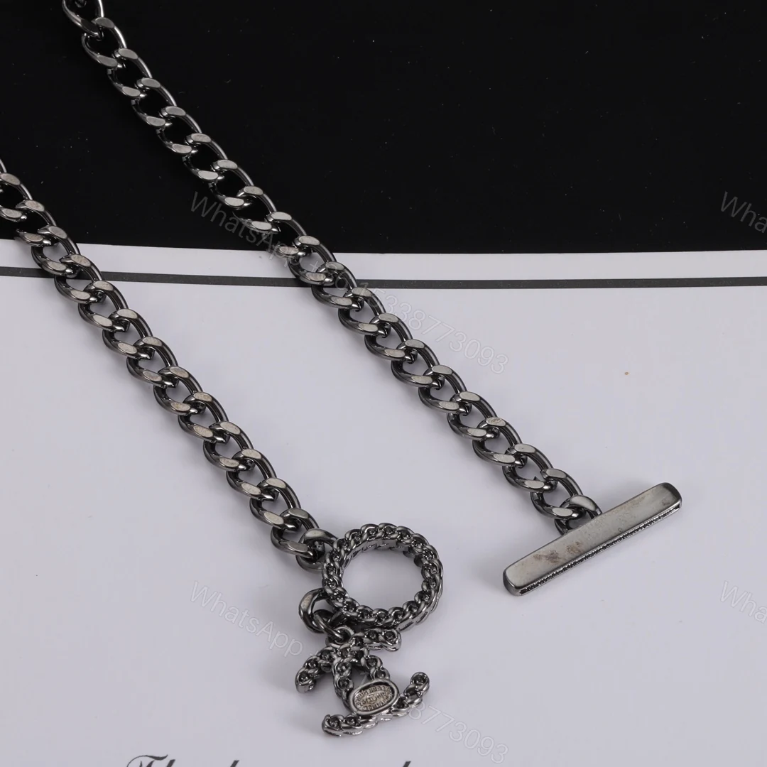 View 5 of EN – Lux Chanel Necklaces 011