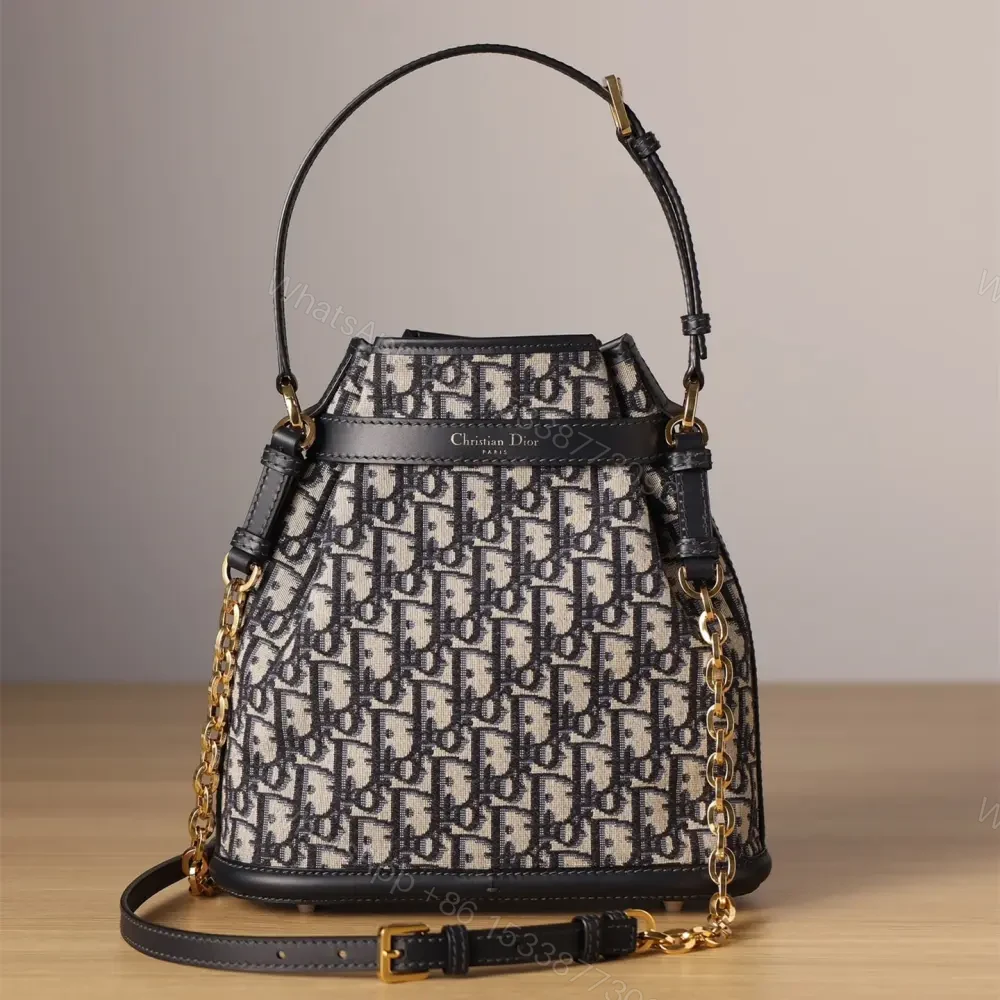 View 2 of 高仿Dior*Cest系列Oblique印花水桶包免檢版S
