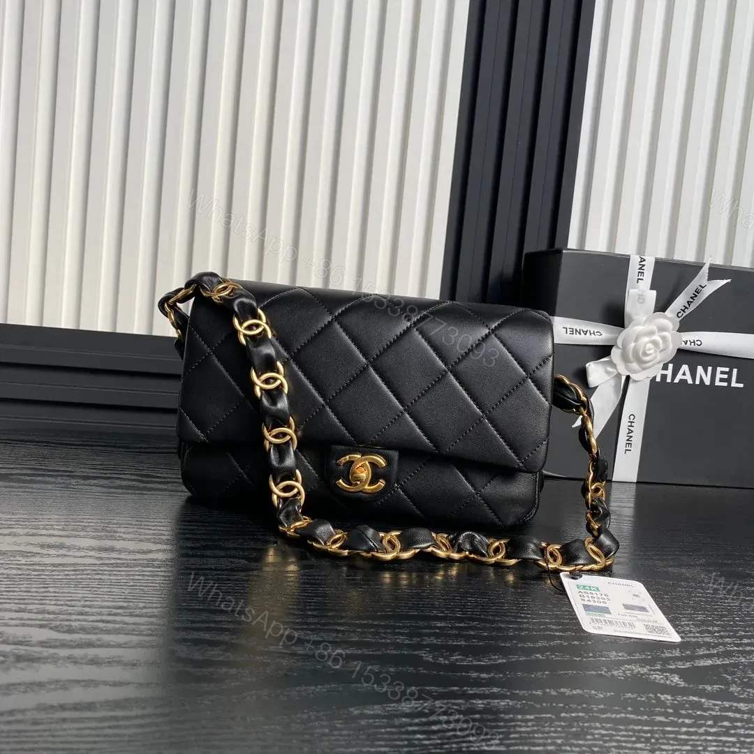 CHANEL MEDIUM FLAP BAG 26 IN BLACK CALFSKIN GOLD DOUBLE C THICK CHAIN — view 1