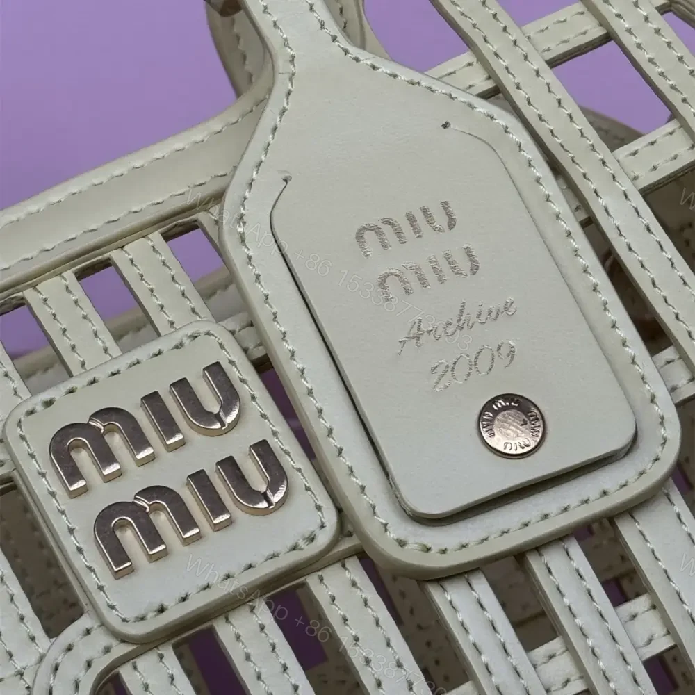 View 7 of 高仿miumiu*5BA294小牛皮鏤空手提包黃色免檢版