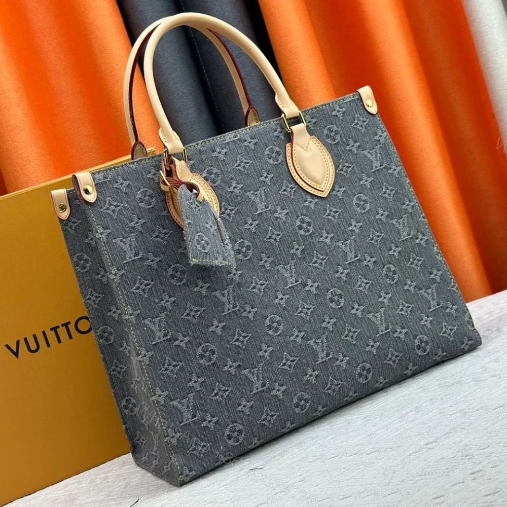 View 3 of LOUIS VUITTON ONTHEGO MM WASHED GRAY 35CM M13189