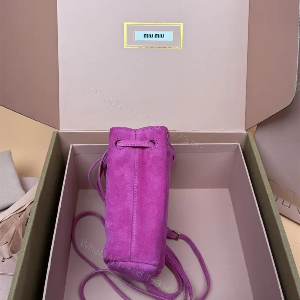 View 3 of 高仿miumiu*5NR460絨面羊皮水桶包粉紫色免檢版