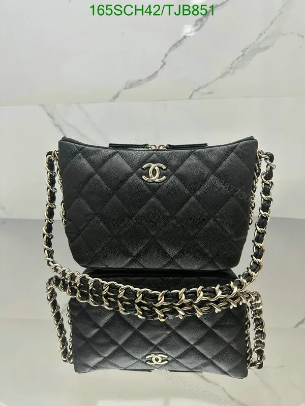 Chanel Black Cowhide Hobo Bag CC Logo JK4721 — view 1