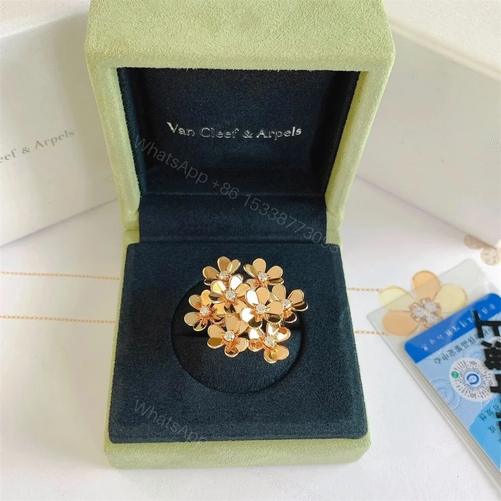 Van Cleef Frivole Ring 8 Flowers Diamonds 18K Yellow Gold VCARB67700 — view 1