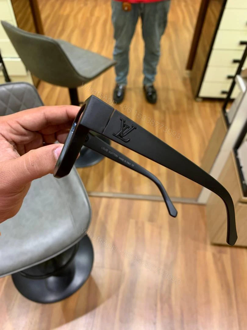 View 5 of First Copy Louis Vuitton Blue Square Frame Men’s Sunglasses