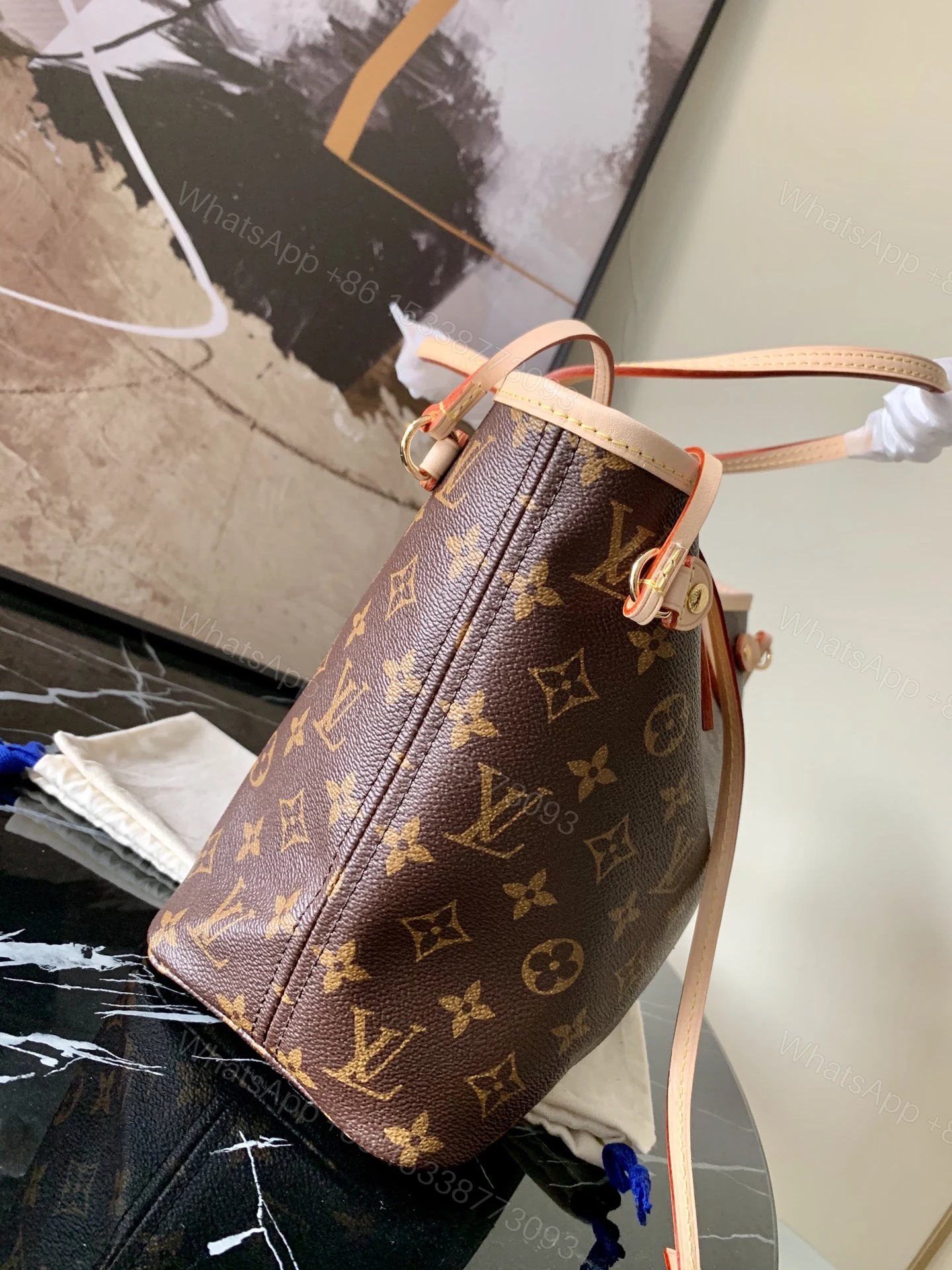 View 2 of NEVERFULL PM