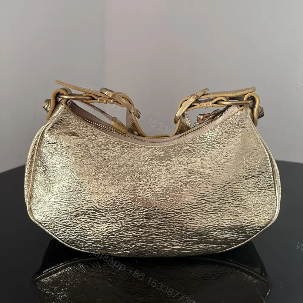 View 2 of 高仿Balenciaga*LeCagole系列餃子包金色XS