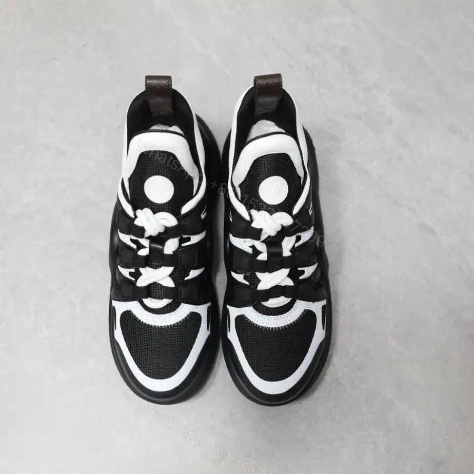 View 2 of LV ARCHLIGHT SNEAKER – LSVM023