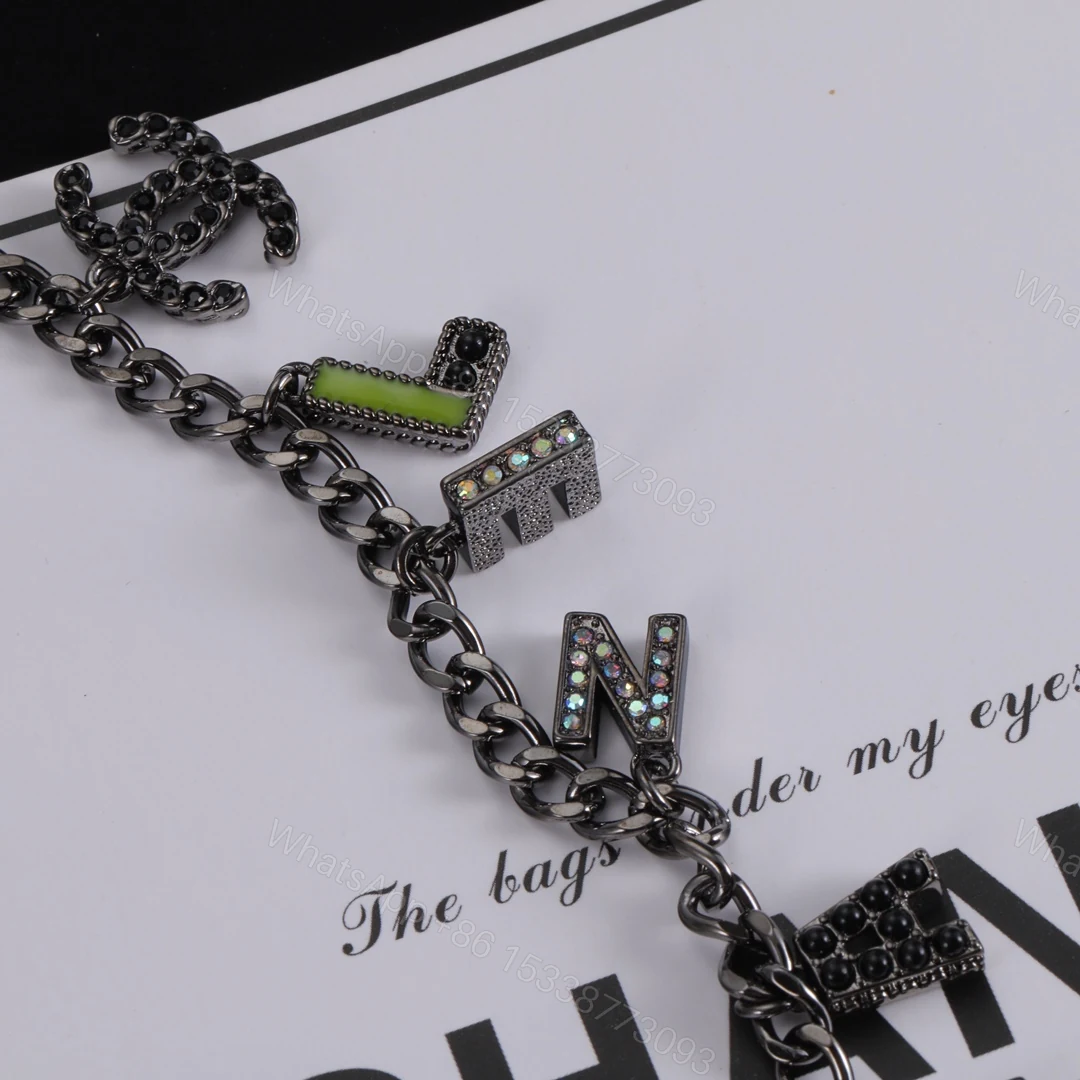 View 4 of EN – Lux Chanel Necklaces 011