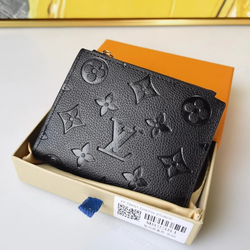 View 3 of Louis Vuitton Lisa Wallet 11.5cm