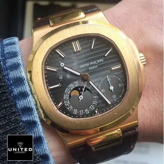 View 6 of Patek Philippe Nautilus Gold Leather Replica