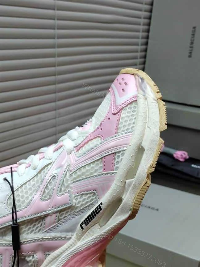 View 5 of BALENCIAGA MEN’S RUNNER SNEAKER – BB177