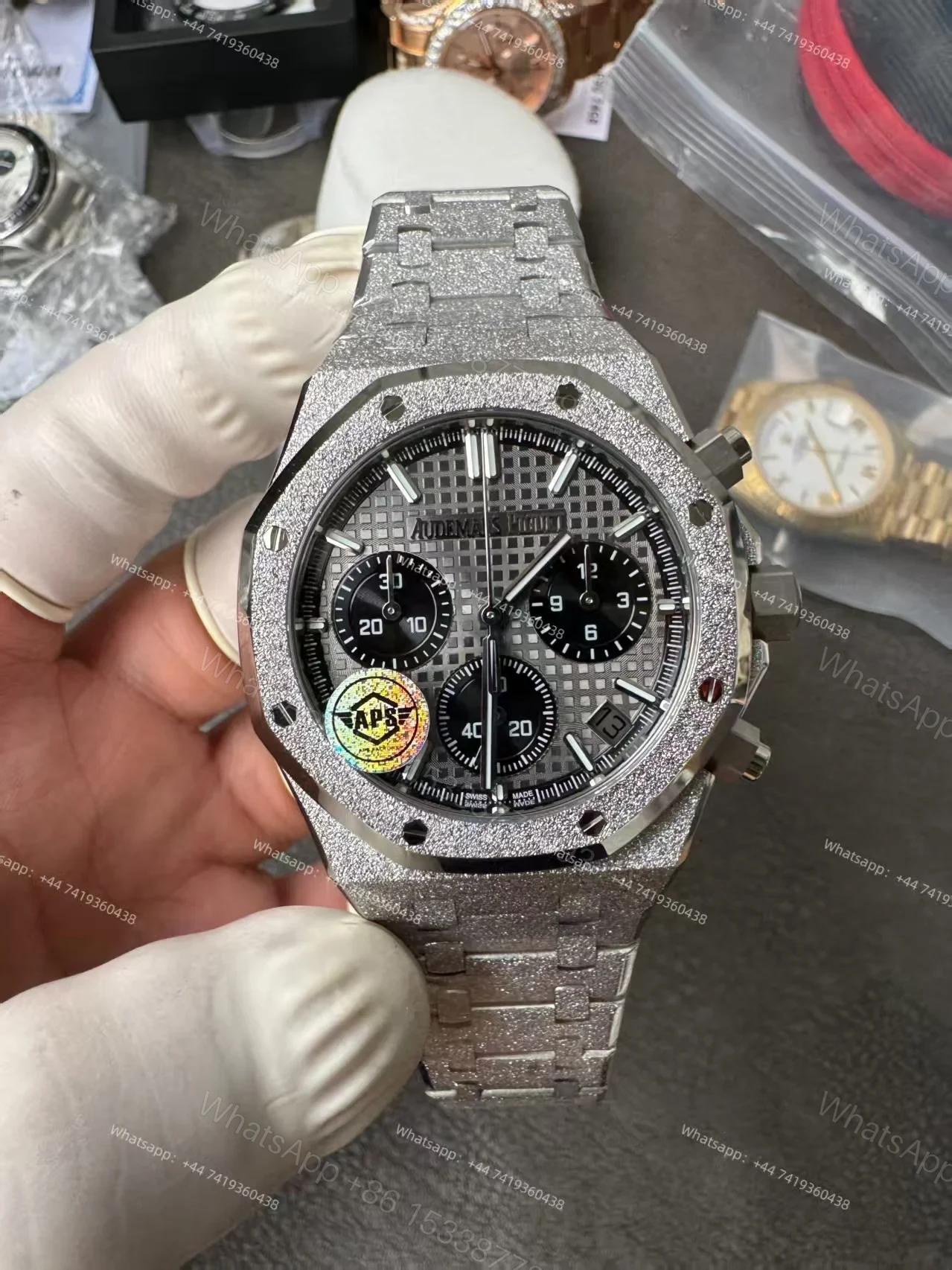 View 4 of Audemars Piguet Super Clone Royal Oak Frosted Gold 26240 Chronograph 41mm Cal.4401