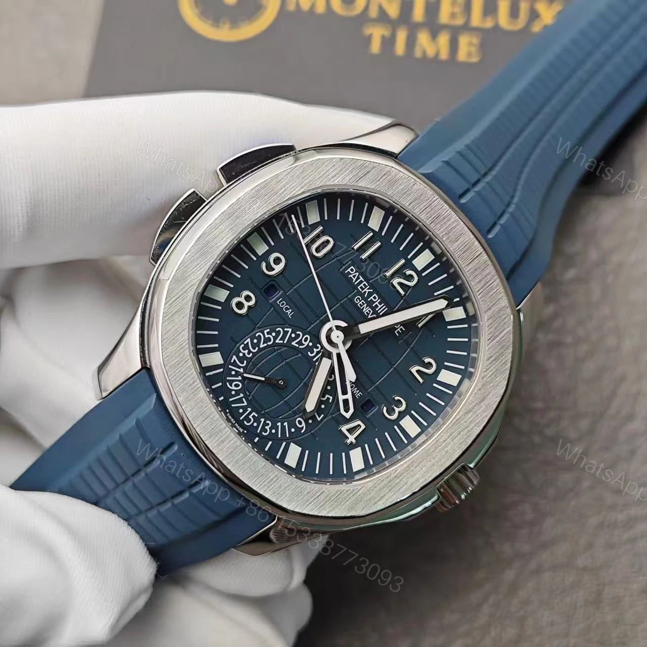 View 5 of Replica Clone Denim Blue Patek Philippe Aquanaut 2024 Model