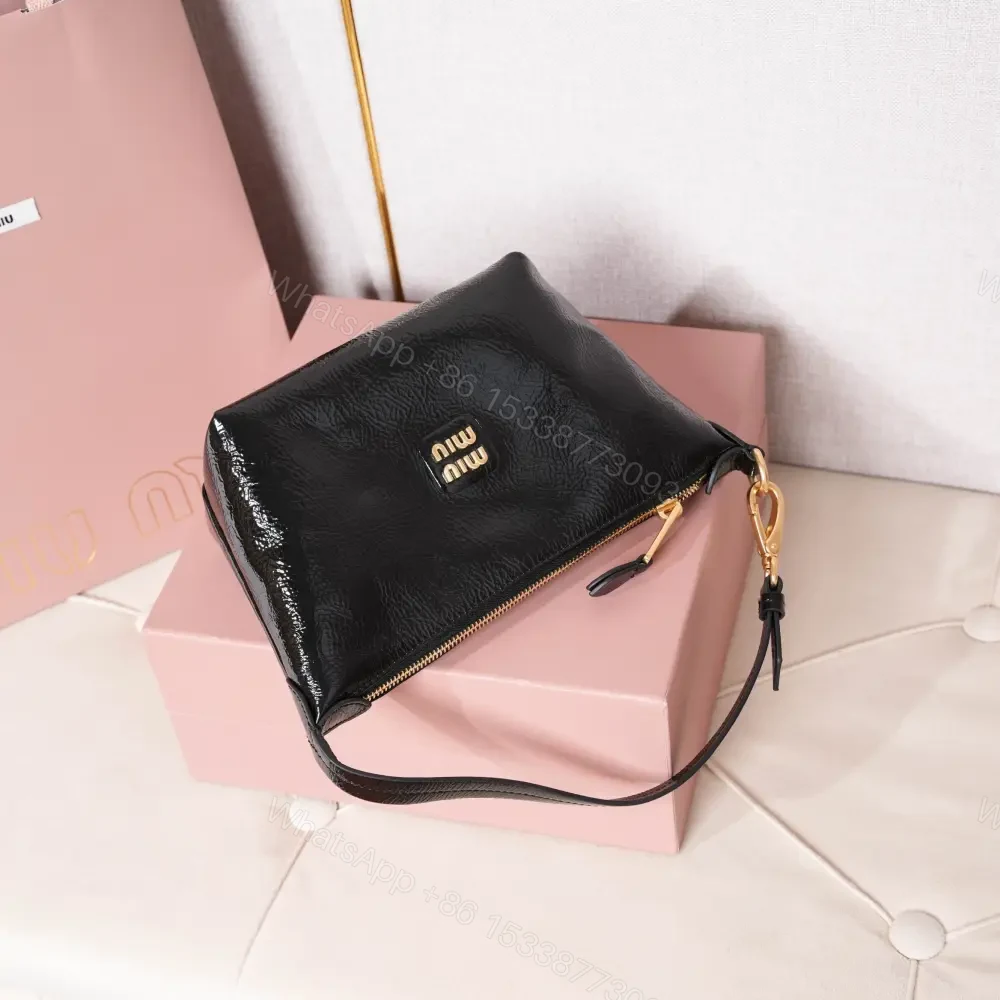 View 5 of 高仿miumiu*Naplak系列5NE841小羊皮飯盒包黑色免檢版