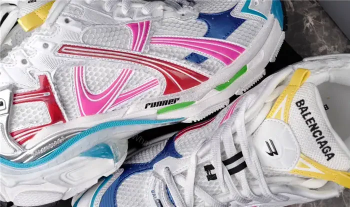 View 8 of BALENCIAGA RUNNER SNEAKER IN MULTICOLORED – BB262