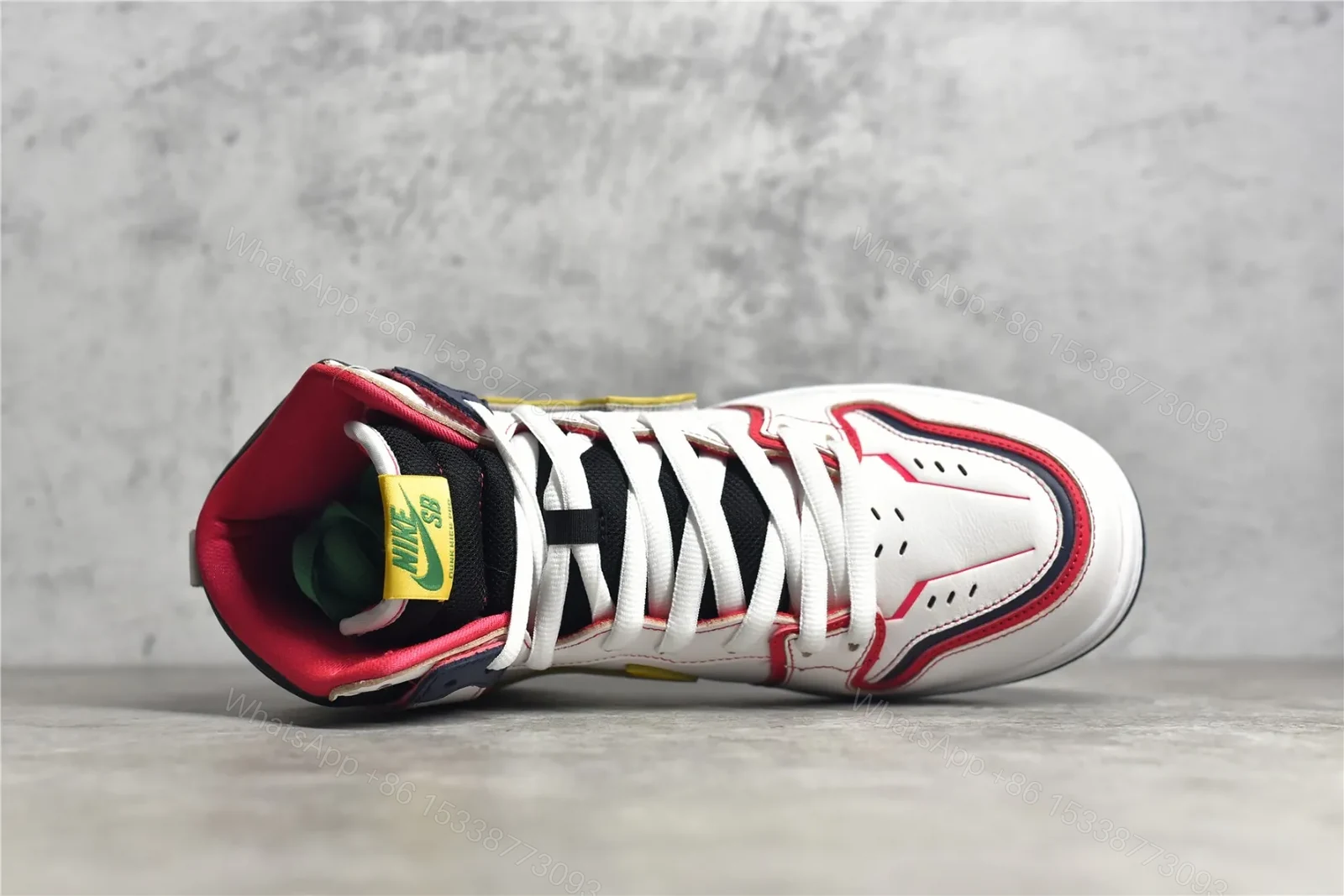 View 6 of DUNK SB HIGH RX-0 UNICORN GUNDAM