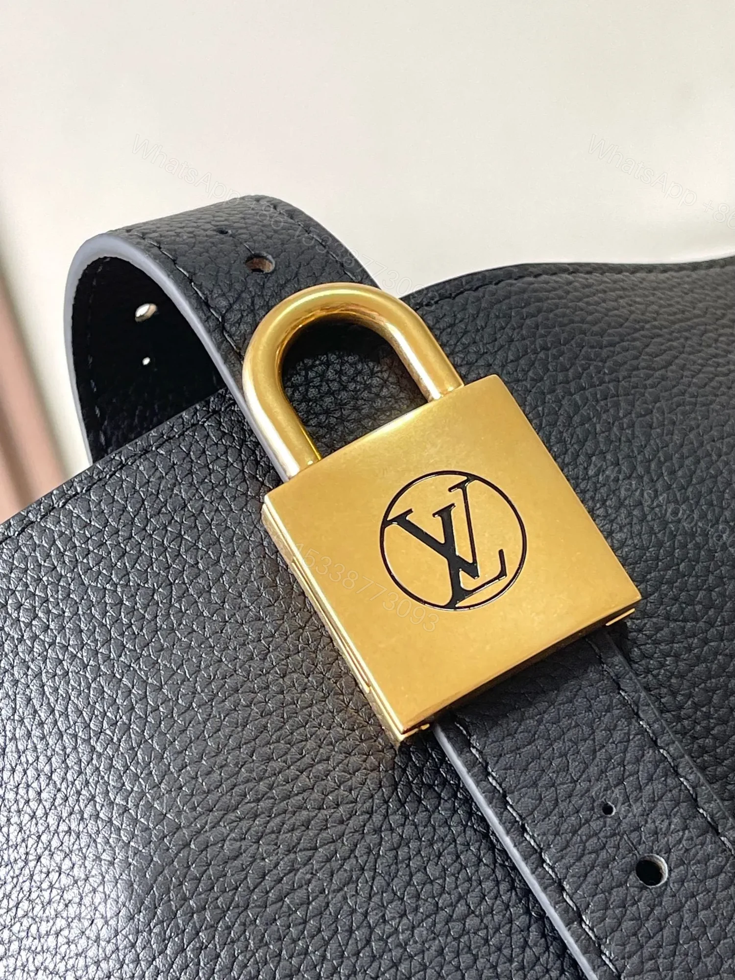 View 5 of LV Low Key Cabas MM Black Colour