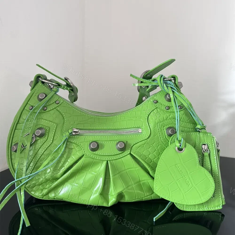 高仿Balenciaga*LeCagole系列餃子包蘋果綠S — view 1