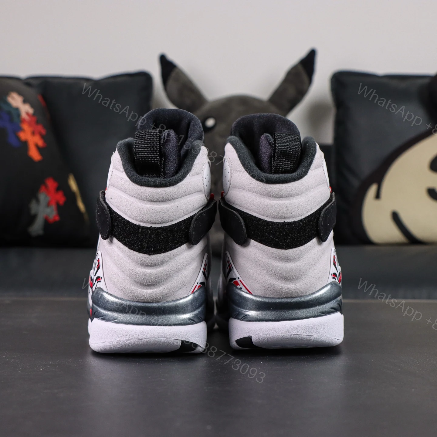 View 6 of Air Jordan 8 Retro “Bugs Bunny” 2025 Reps