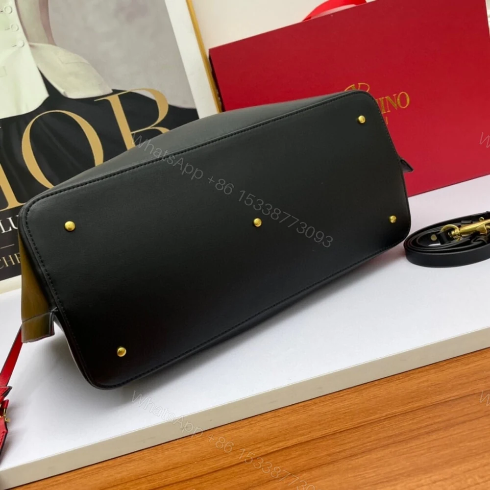 View 4 of VALENTINO GARAVANI LARGE VLOGO ESCAPE SHOPPER TOTE BLACK 41CM