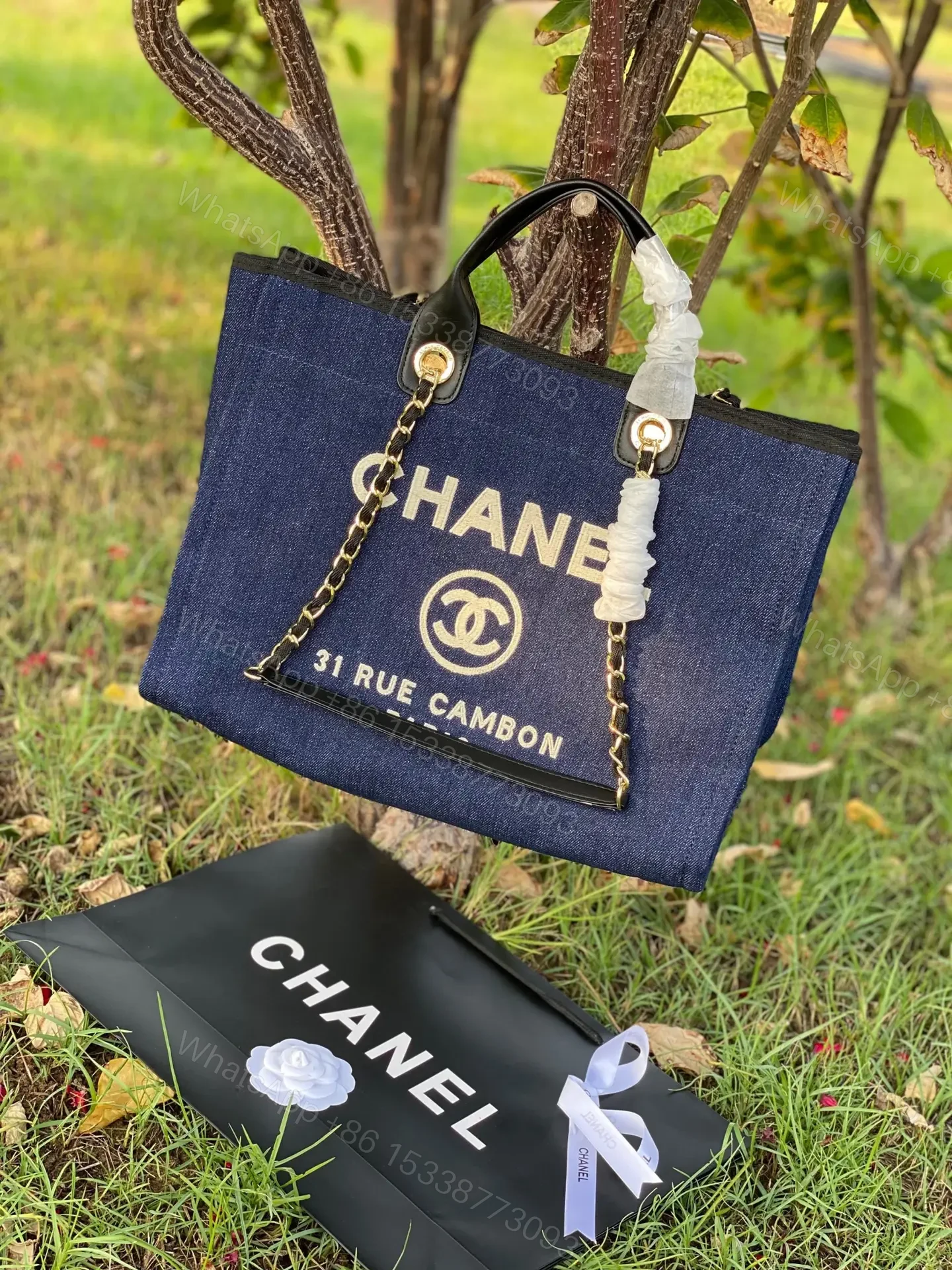 CHANEL — view 1