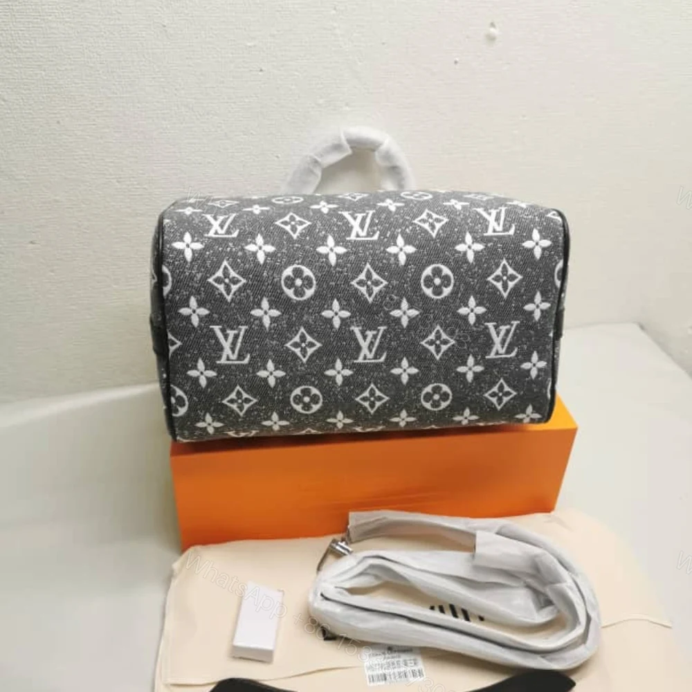 View 5 of Louis Vuitton Speedy Bandoulière 25 Grey 25Cm M21464