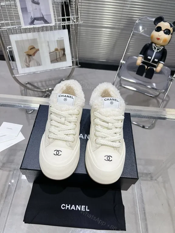 Premium Cozy-Side Winter Sneakers: Chanel-Inspired Comfort — view 1
