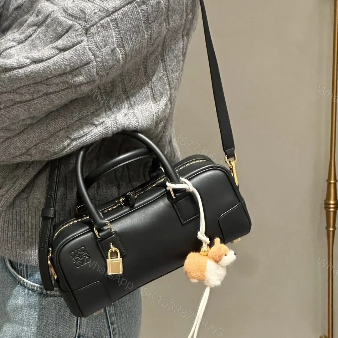View 24 of 高仿Loewe*Amazona系列1100橫版手提包黑色免檢版