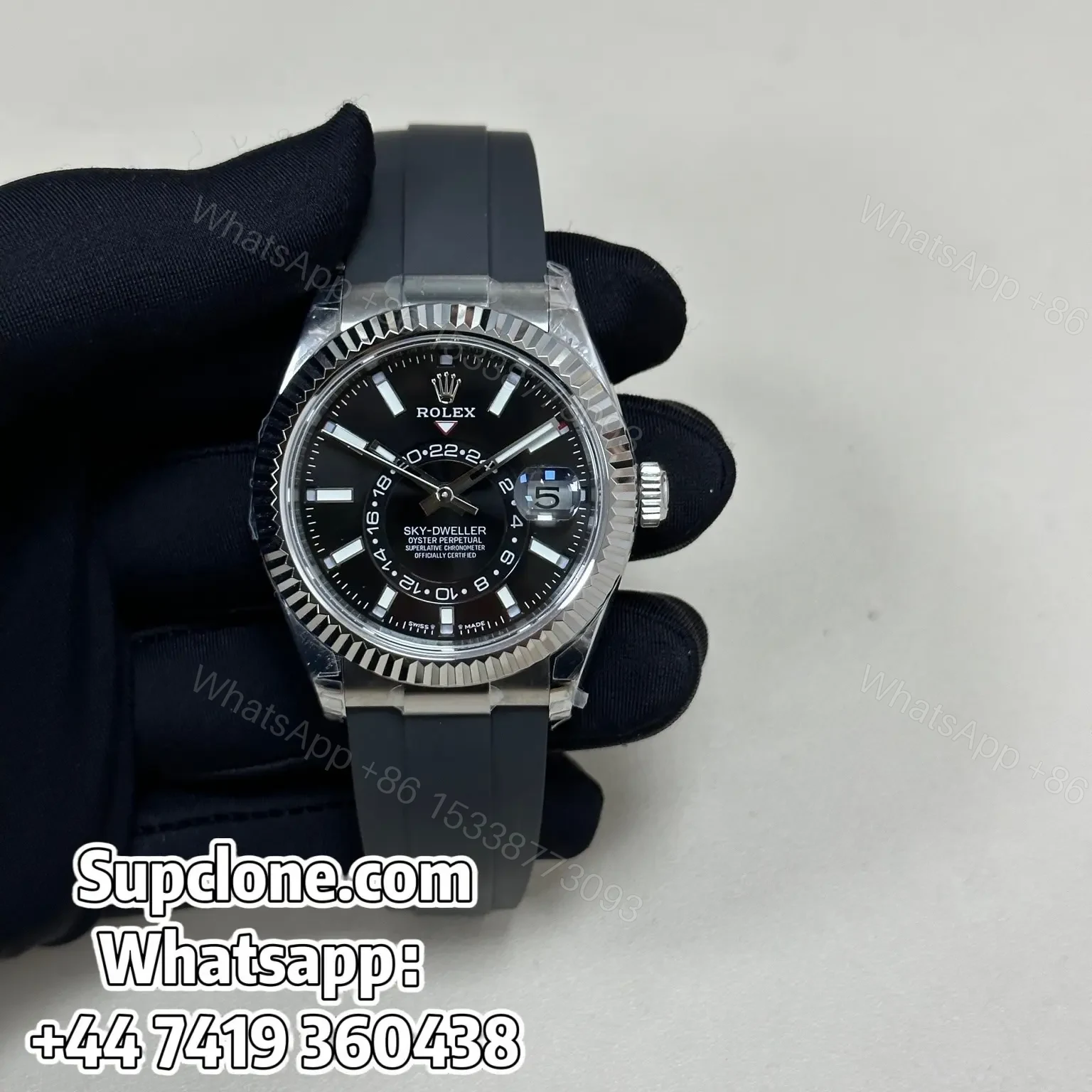 Rolex Sky-Dweller 42mm Super Clone 1:1 – Black Dial Oysterflex Strap — view 1
