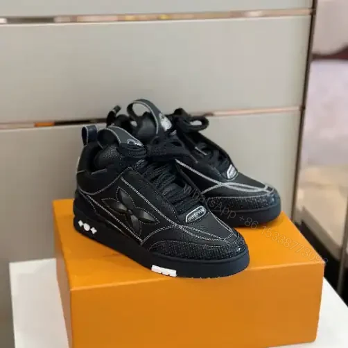 View 3 of LOUIS VUITTON SKATE SNEAKERS IN BLACK – LSVT328