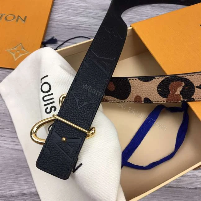 View 4 of LOUIS VUITTON ICONIC 30MM REVERSIBLE BELT – B182