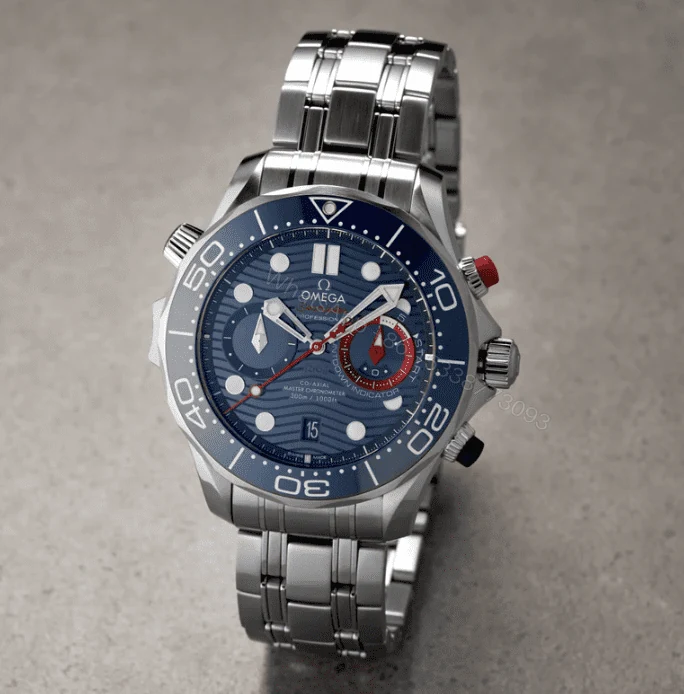 View 11 of Replica Omega Seamaster Diver Chronograph 44mm – Replica (Ref: O21030445103002)