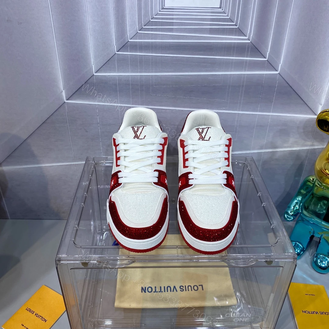 LV 精品仿製 Trainer 紅白運動鞋鑽飾時尚款 — view 1